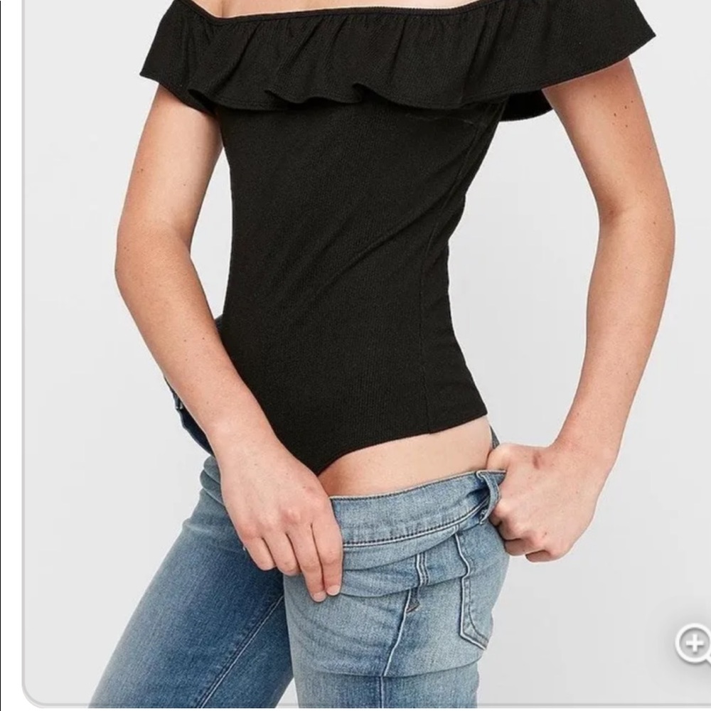 💸 Off the Shoulder bodysuit